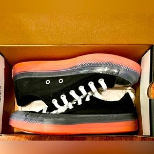 A UNIQUE PAIR OF CONVERSE!!